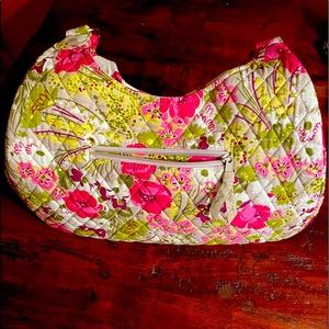 Like new Vera Bradley purse. Double strap.  Zipper front and inside